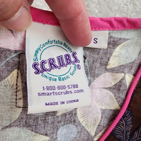S.C.R.U.B.S, scrub top. Size Small - Picture 3 of 5